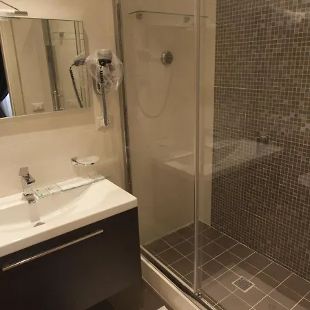 Armony Suites *